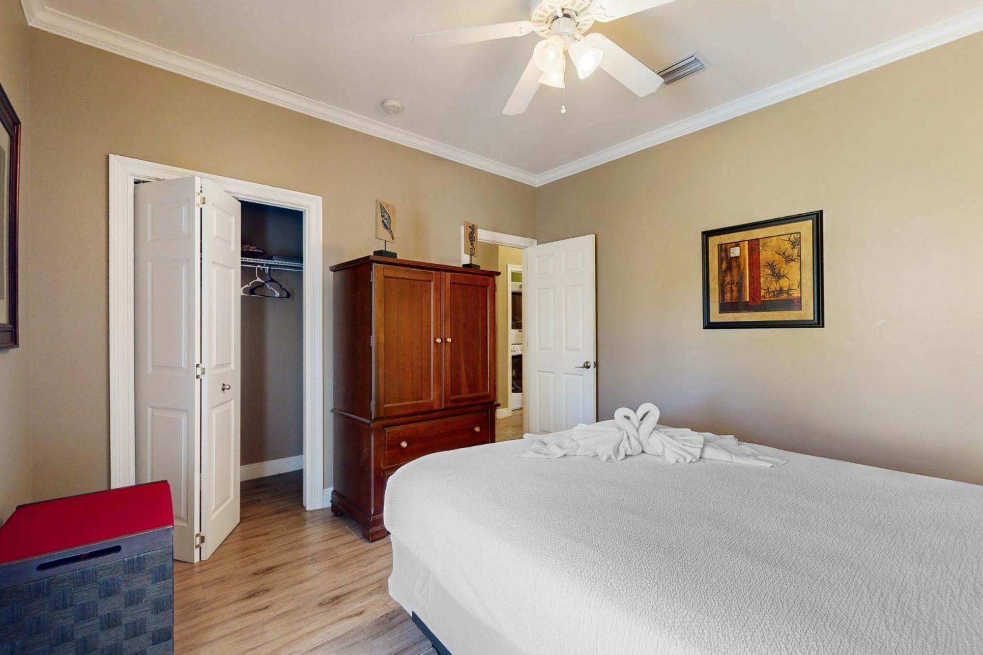 Villages Of Crystal Beach: Serenity Destin Exterior photo