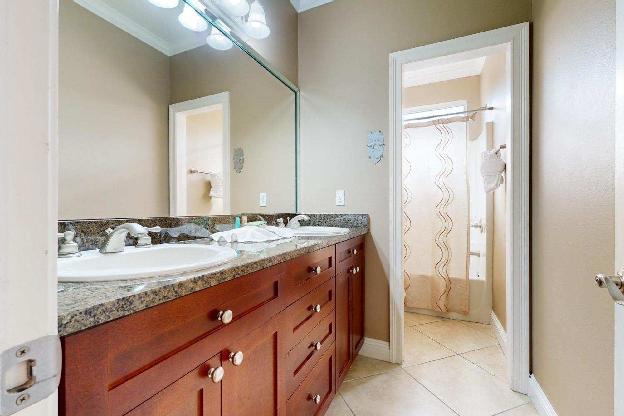 Villages Of Crystal Beach: Serenity Destin Exterior photo